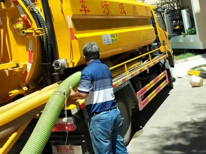 汉沽附近管道疏通师傅高压清洗管道